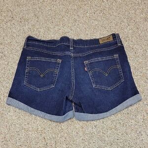 Levi's Denim Blue Women's Roll Cuff Shorts Sz 30. Summer Classic Vacation